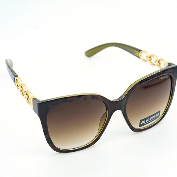 lot of 4 pairs bundle sunglasses MUDD & steve madden (247) Steve Madden | Accessories | Steve Madden Mystie Sunglasses  main image 3